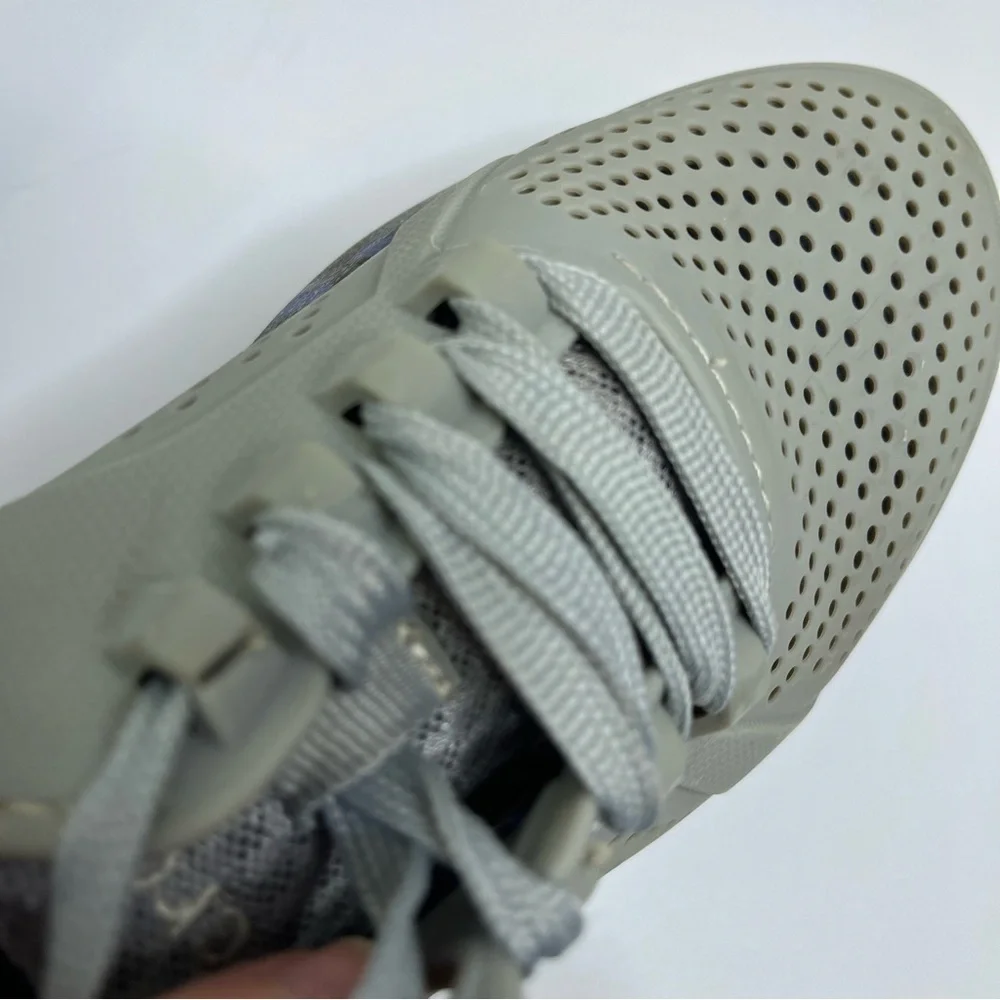 CROCS LiteRide Pacer Gray Perforated Lace-Up Shoes 206494 Women's 6W